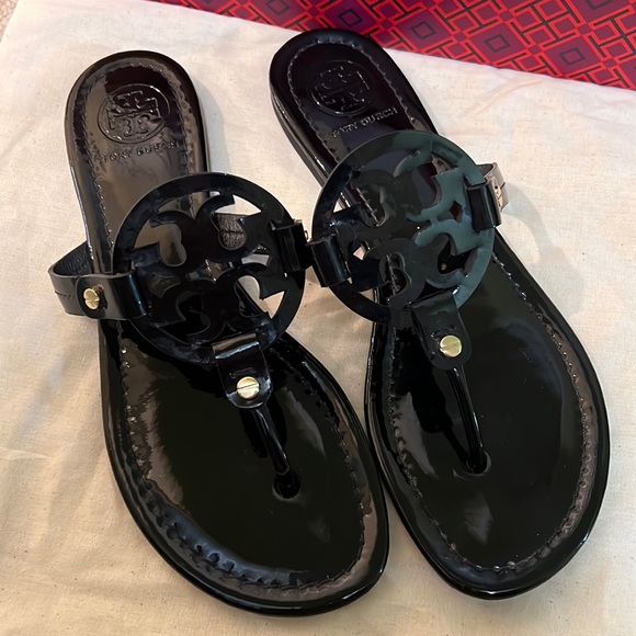 Tory Burch Shoes - Tory Burch Patent Black Millers size 8